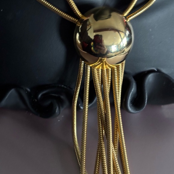 Vintage Gold Tone long Length Necklace w/Ball Dangles - Picture 7 of 9